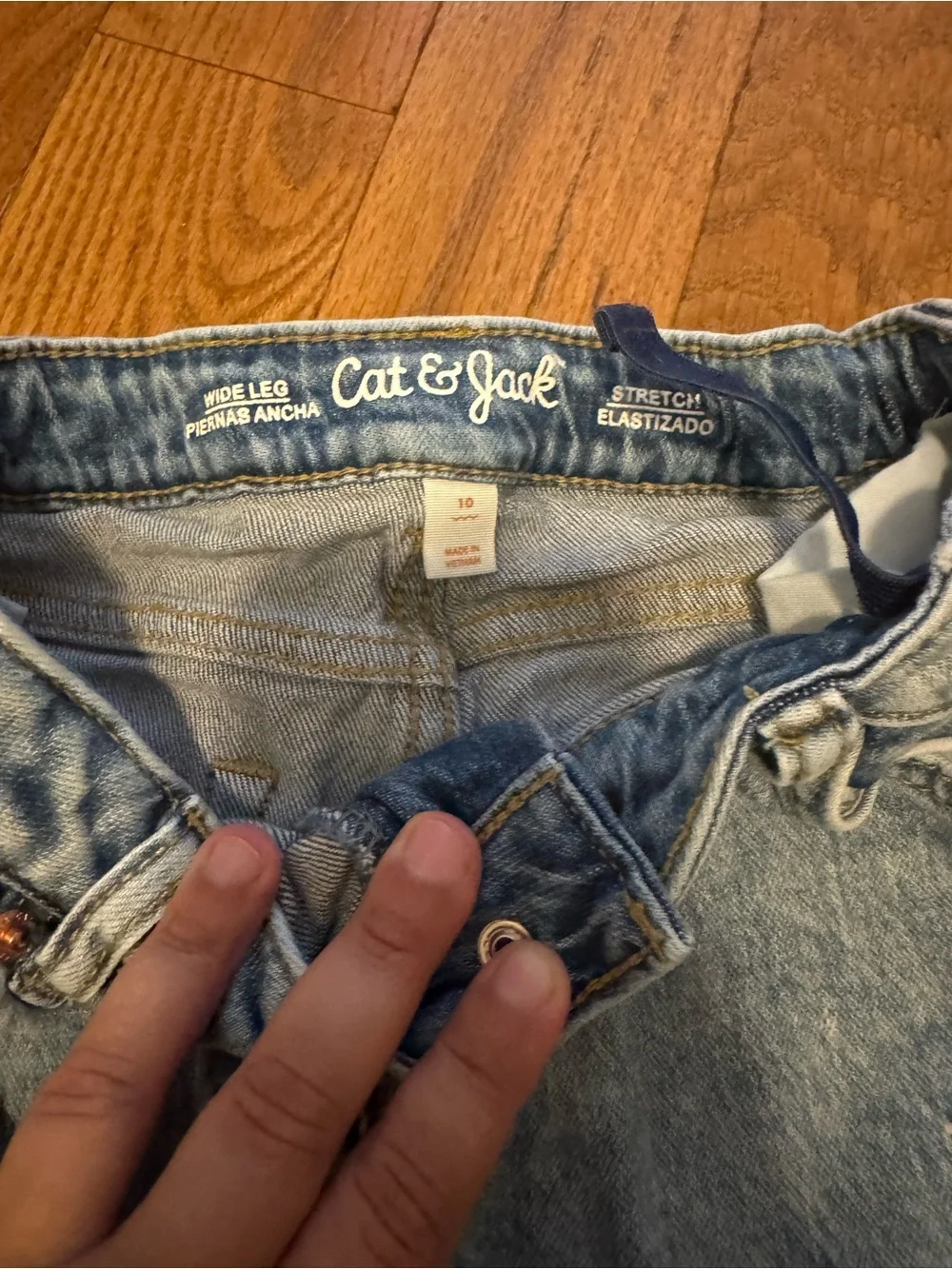 Girls Cat & Jack Wide Leg Floral Embroidered Jeans Size 10